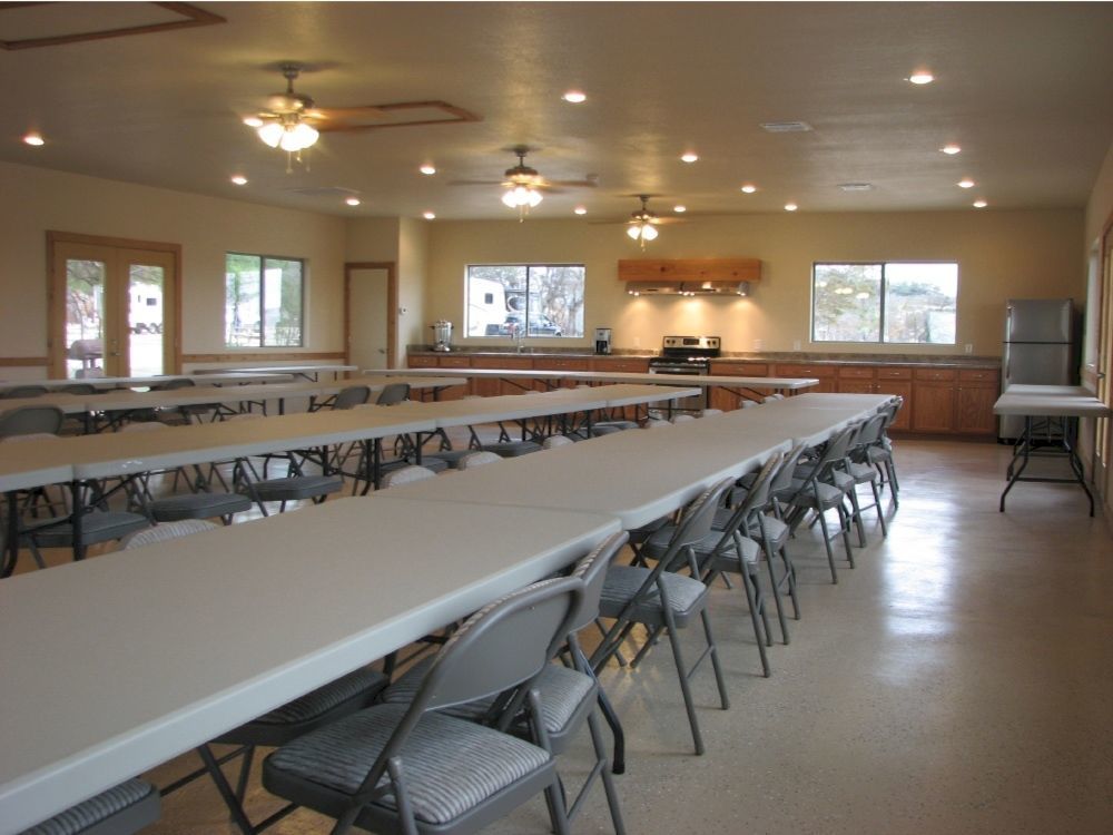 Top Of The Hill Rv Resort & Cabins Waring Εξωτερικό φωτογραφία